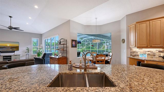 8311 FLAGSTAFF WAY, Sarasota, FL 34241