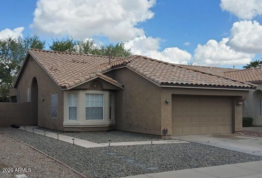 862 W SARAGOSA Street, Chandler, AZ 85225