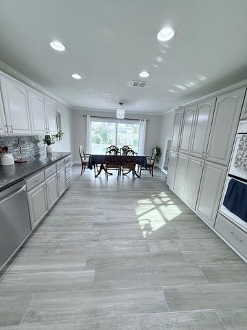 1651 W Beverly Pl, Tracy, CA 95376