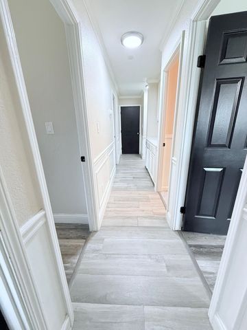 1651 W Beverly Pl, Tracy, CA 95376