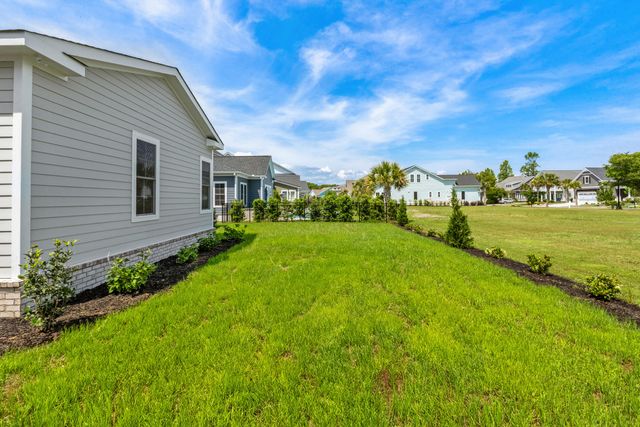 218 Creek Pointe Drive Drive, Moncks Corner, SC 29461