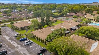 7508 SW 26th Ct 14, Davie, FL 33314