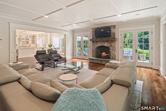 359 Greens Farms Road, Westport, CT 06880