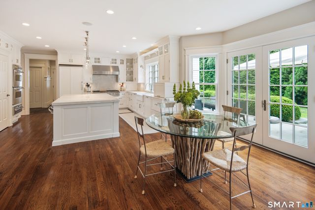 359 Greens Farms Road, Westport, CT 06880