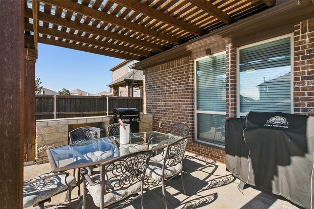 10401 Boxthorn Court, Fort Worth, TX 76177