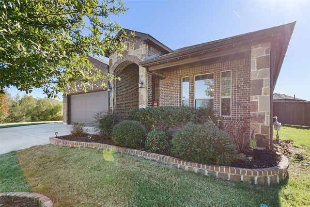 10401 Boxthorn Court, Fort Worth, TX 76177