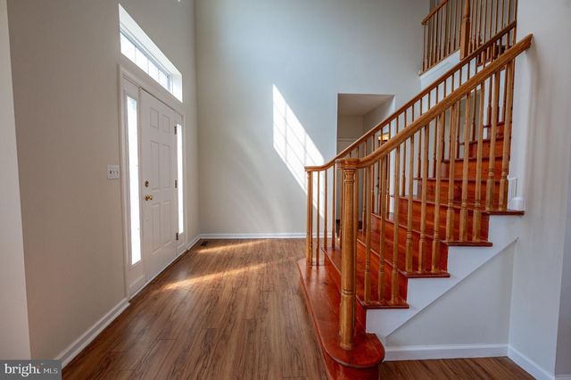 1035 JERVIN DR, Allentown, PA 18104