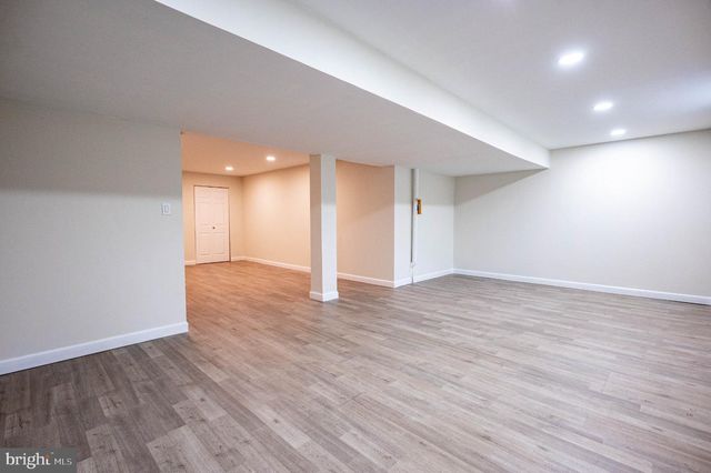 1035 JERVIN DR, Allentown, PA 18104