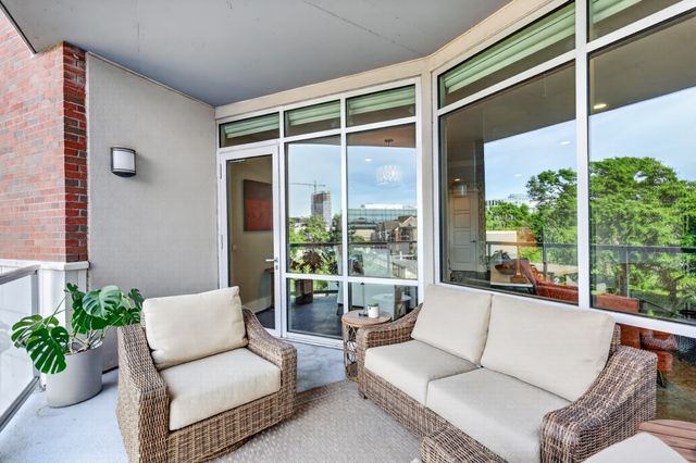 20 Rutledge St Apt 204, Nashville, TN 37210