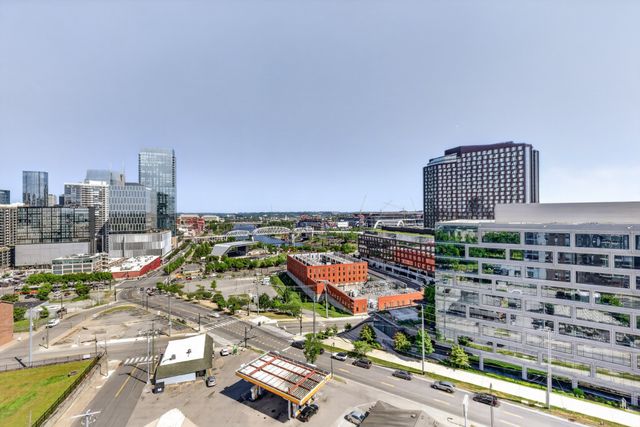 20 Rutledge St Apt 204, Nashville, TN 37210