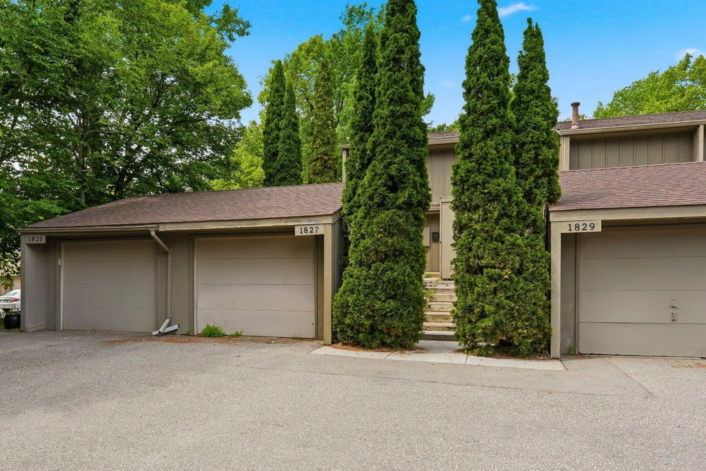1827 Yuma Lane N, Plymouth, MN 55447 — exterior