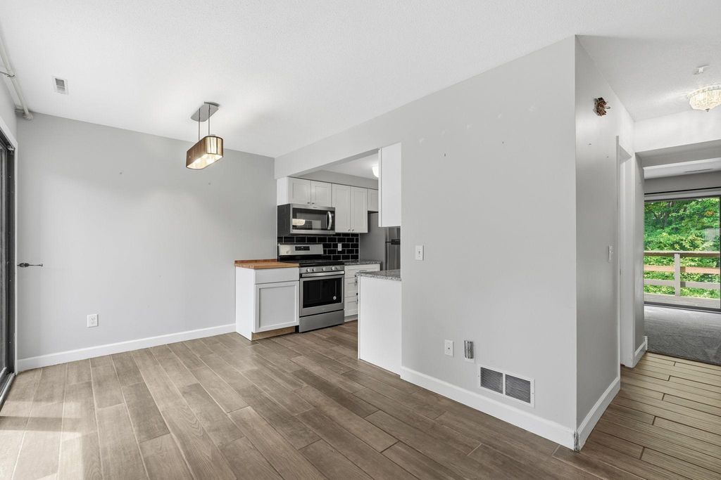 1827 Yuma Lane N, Plymouth, MN 55447 — photo 4