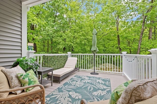 92 Old Quarry 92, Weymouth, MA 02188