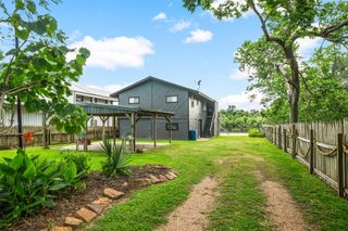 215 Selkirk Road, Matagorda, TX 77414