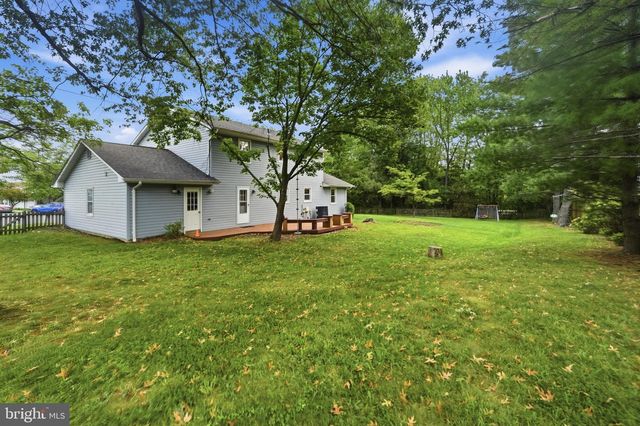 1301 LOPP CT, Herndon, VA 20170
