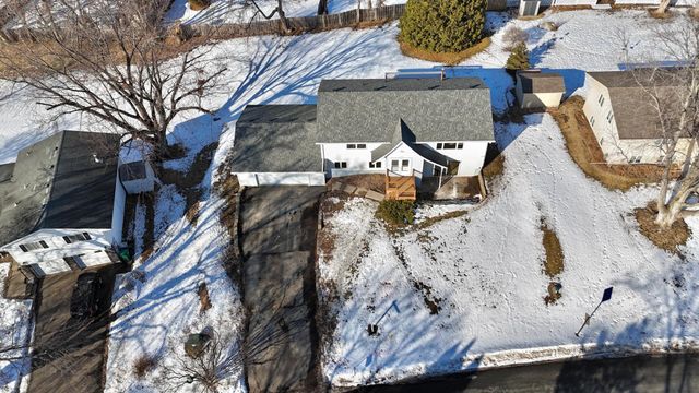 13952 Rice Lake Circle, Maple Grove, MN 55369