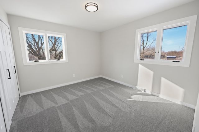 13952 Rice Lake Circle, Maple Grove, MN 55369