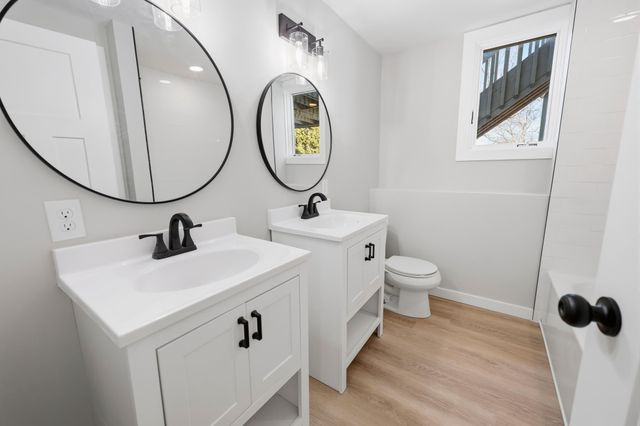 13952 Rice Lake Circle, Maple Grove, MN 55369