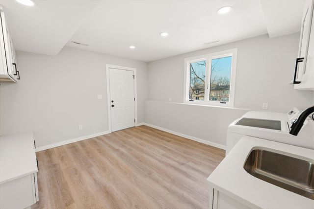 13952 Rice Lake Circle, Maple Grove, MN 55369