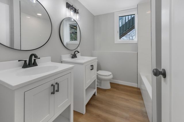 13952 Rice Lake Circle, Maple Grove, MN 55369