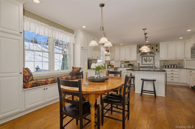 9 Rosalind Road, Poughkeepsie, NY 12601