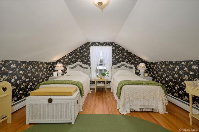 9 Rosalind Road, Poughkeepsie, NY 12601