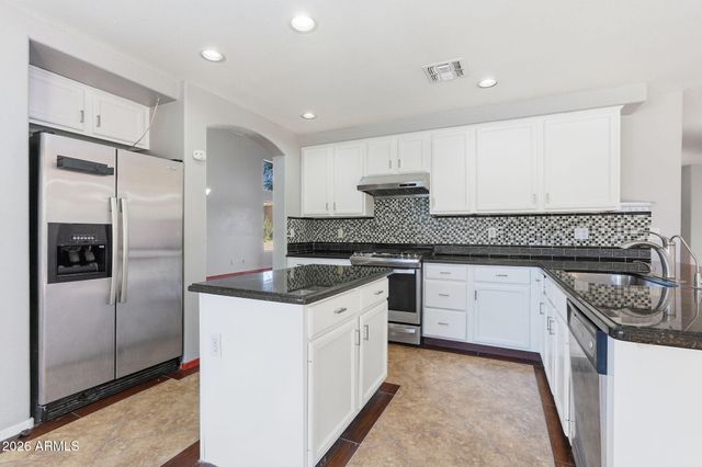 1166 E STOTTLER Drive, Gilbert, AZ 85296