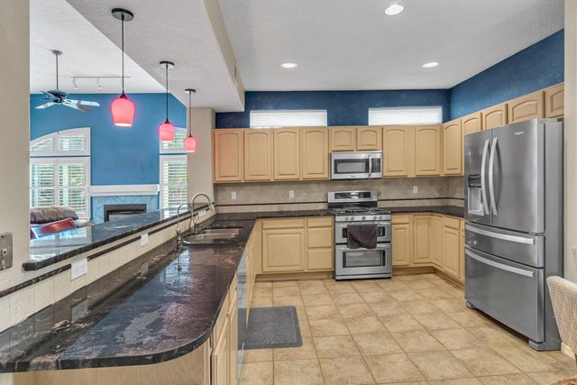 4308 Rancho Centro NW, Albuquerque, NM 87120