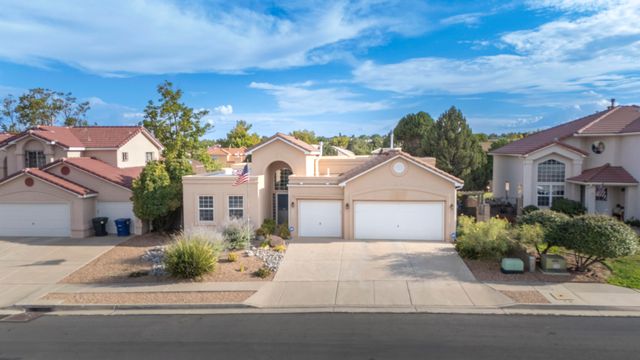 4308 Rancho Centro NW, Albuquerque, NM 87120