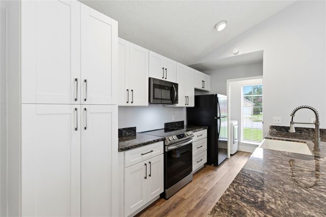 16625 Ivy Grove Drive, Houston, TX 77058