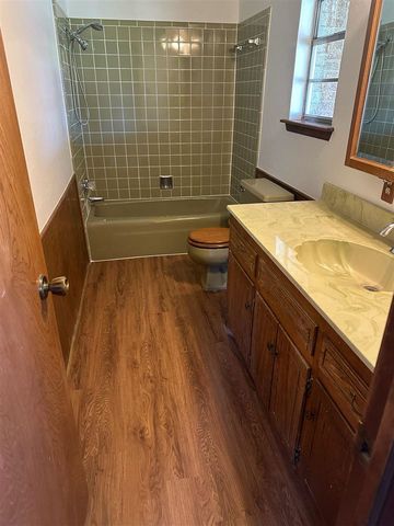 7 NW 59th St, Lawton, OK 73505