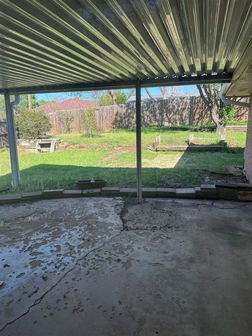 7 NW 59th St, Lawton, OK 73505