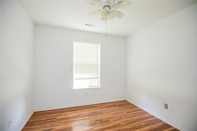 215 N Broyles Street, Farmington, AR 72730