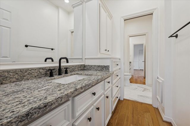 4814 Wedgewood Drive, Bellaire, TX 77401