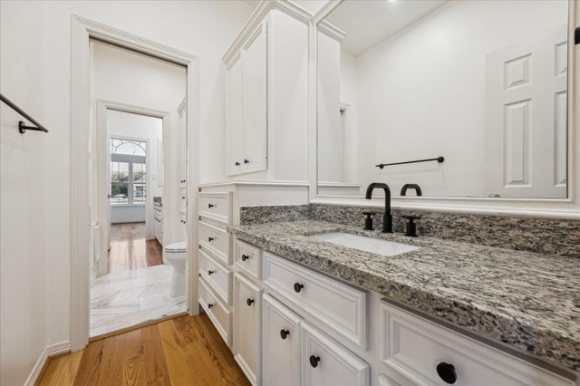 4814 Wedgewood Drive, Bellaire, TX 77401