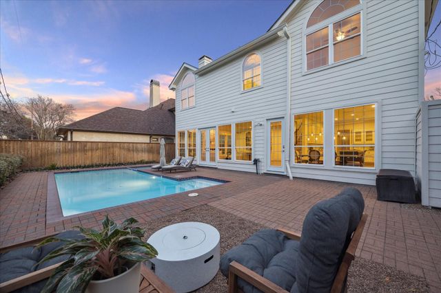 4814 Wedgewood Drive, Bellaire, TX 77401