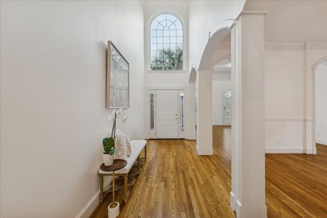 4814 Wedgewood Drive, Bellaire, TX 77401