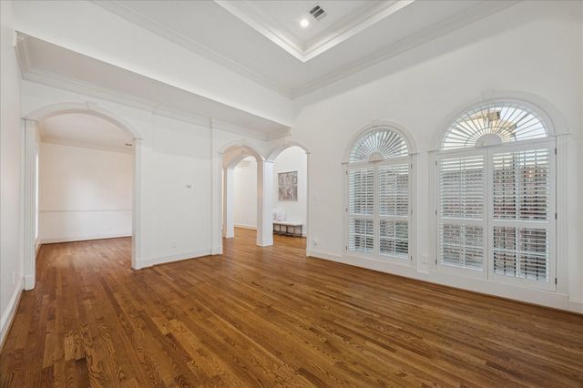 4814 Wedgewood Drive, Bellaire, TX 77401