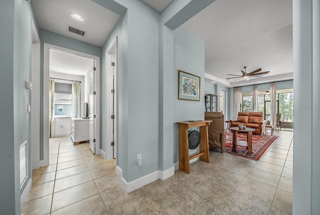 1038 VICTORIA HILLS DRIVE S, Deland, FL 32724