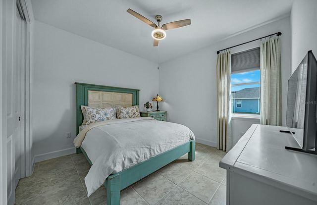 1038 VICTORIA HILLS DRIVE S, Deland, FL 32724