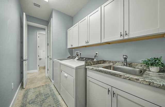 1038 VICTORIA HILLS DRIVE S, Deland, FL 32724