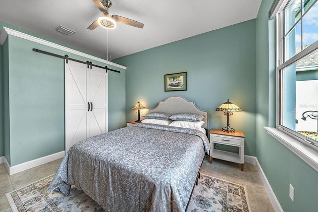 1038 VICTORIA HILLS DRIVE S, Deland, FL 32724