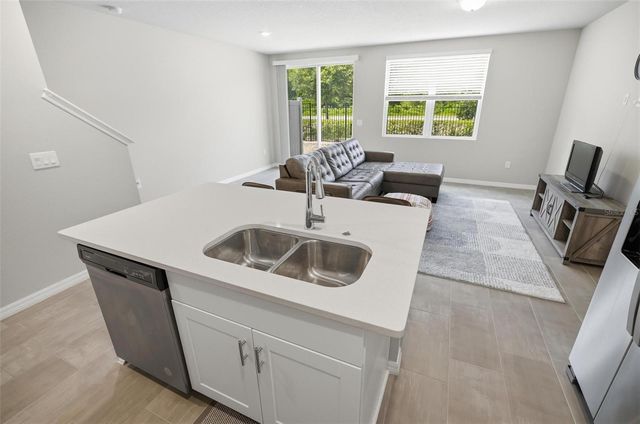 412 LEGACY LOOP, Davenport, FL 33896