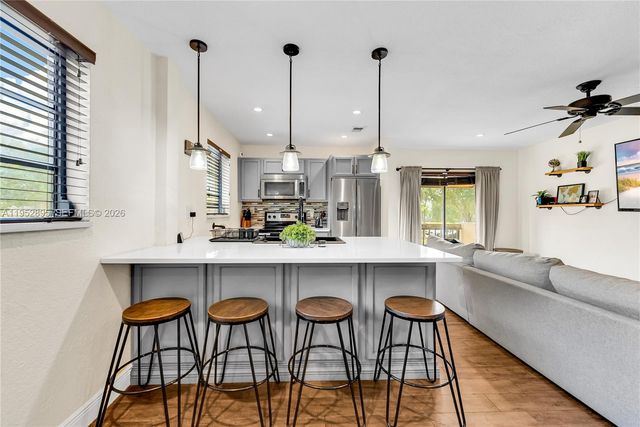 6236 SW 136th Ct B208, Miami, FL 33183