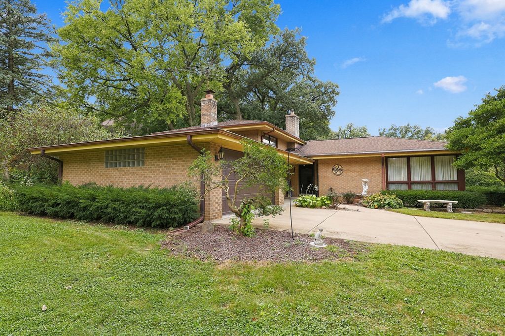 853 Edgewater Drive, Naperville, IL 60540 — photo 4