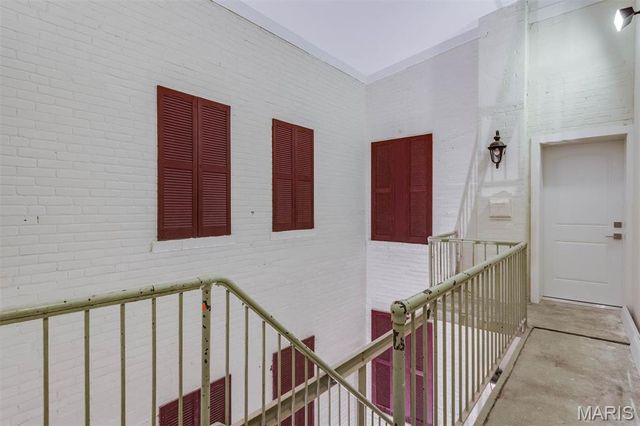 7552 Wydown Boulevard 1E, Clayton, MO 63105