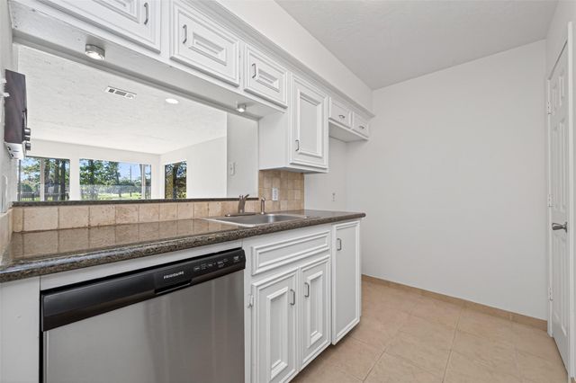 20275 Sunny Shores Drive, Humble, TX 77346