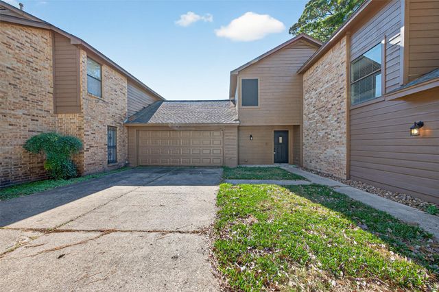 20275 Sunny Shores Drive, Humble, TX 77346