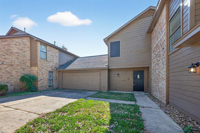 20275 Sunny Shores Drive, Humble, TX 77346