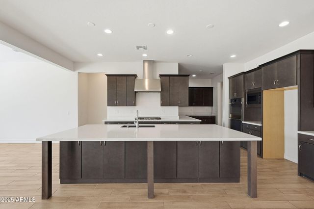 22877 E RUSSET Road, Queen Creek, AZ 85142